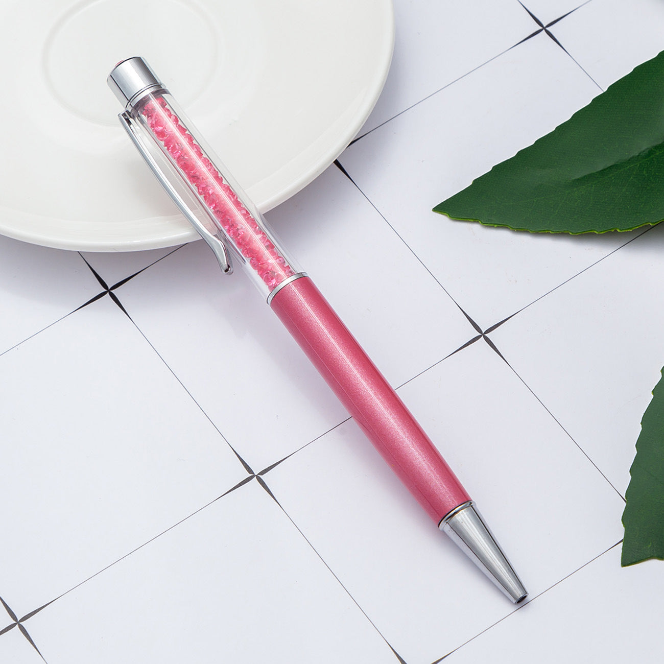 Whoelsale Pens Crystal Pens Broken Diamonds Fashionable Metal Office Pens